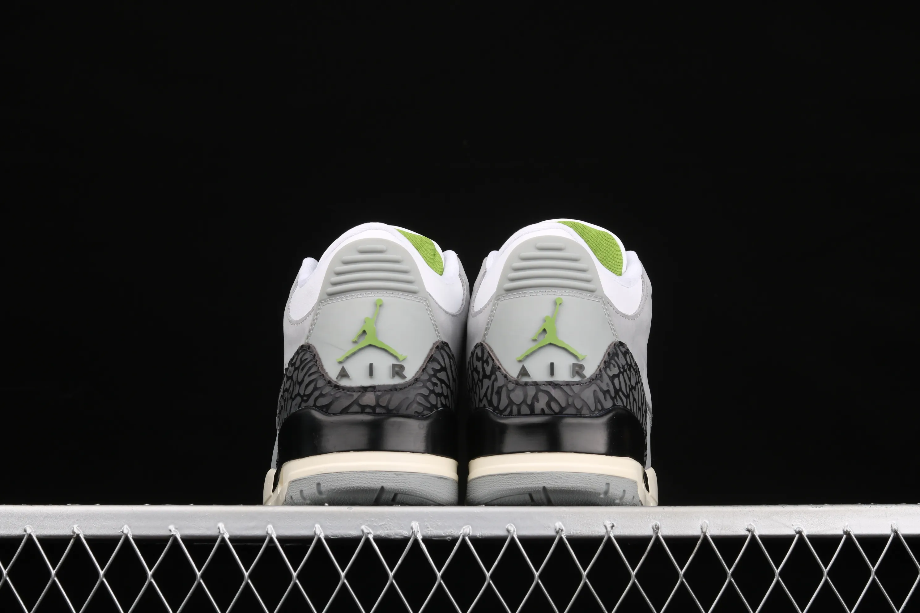 All categories Air Jordan Jordan series basketball shoes Air Jordan 3 #ZG version Air Jordan 3 Retro "Chlorophyll" AJ3 Joe 3 Chlorophyll Gray Green Manuscript 136064-006